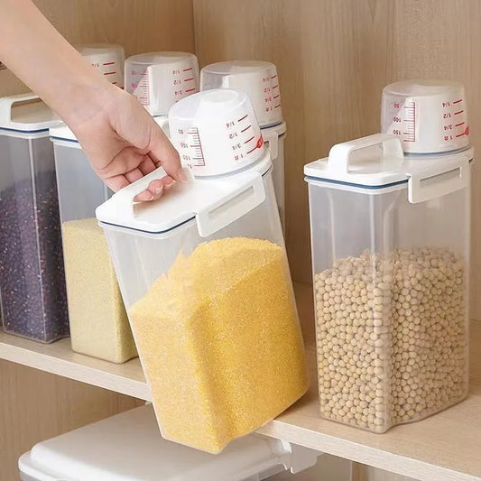 2/1.5kg Food Pail Plastic Storage Tank with Measuring Cup Container Moisture-proof Sealed Jar Pet Supplies Accessories